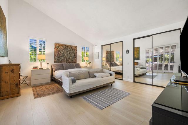 4 Lincoln Place, Rancho Mirage CA: https://media.crmls.org/mediaz/df9cb23e-fce3-4577-aa32-fd193bc3e31f.jpg