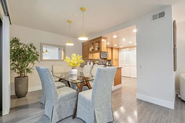 39623 Buena Vista Terrace, Fremont CA: https://media.crmls.org/mediaz/df9d97a9-5712-4163-af26-1d309e71e4ac.jpg