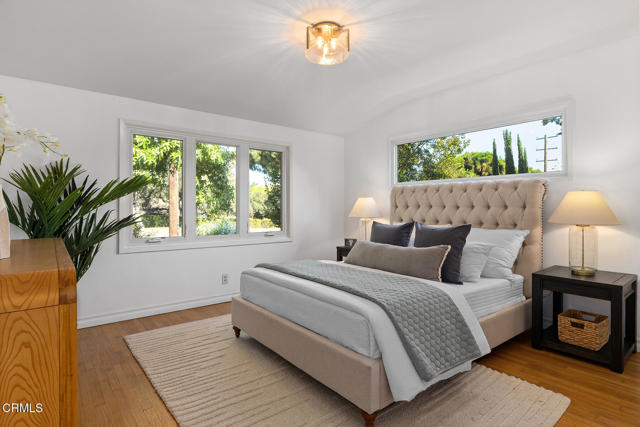 525 N Michillinda Avenue, Pasadena CA: https://media.crmls.org/mediaz/df9dc3ab-f0a1-4fe2-a054-e95054c5dcdb.jpg
