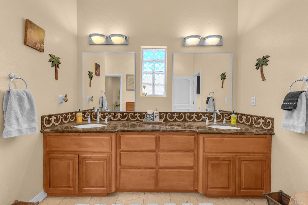 MLS #219132495PS img 25