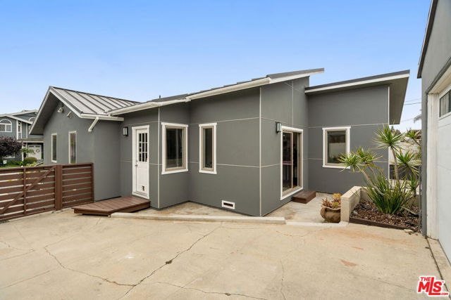 2409 Spurgeon Avenue, Redondo Beach, California 90278, 3 Bedrooms Bedrooms, ,2 BathroomsBathrooms,Residential,Sold,Spurgeon,25544111 2409 Spurgeon Avenue, Redondo Beach, California 90278, 3 Bedrooms Bedrooms, ,2 BathroomsBathrooms,Residential,Sold,Spurgeon,25544111