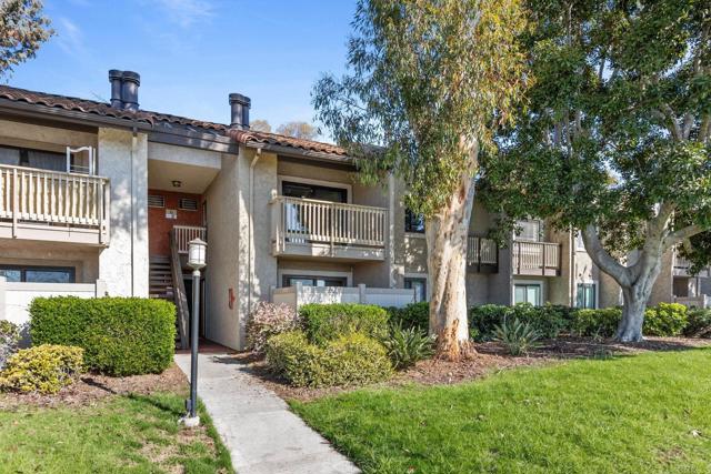 Detail Gallery Image 3 of 21 For 13343 Rancho Penasquitos #B202,  San Diego,  CA 92129 - 2 Beds | 2 Baths