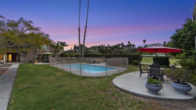 2517 Navarra Drive, Carlsbad CA: https://media.crmls.org/mediaz/dfa1ea87-0e77-401d-a02e-7d18e2ac26ad.jpg