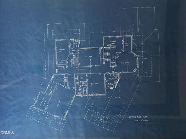 1327 S Oak Knoll Avenue, Pasadena CA: https://media.crmls.org/mediaz/dfa1fa79-f103-4e7c-87b4-2b719c2b8758.jpg