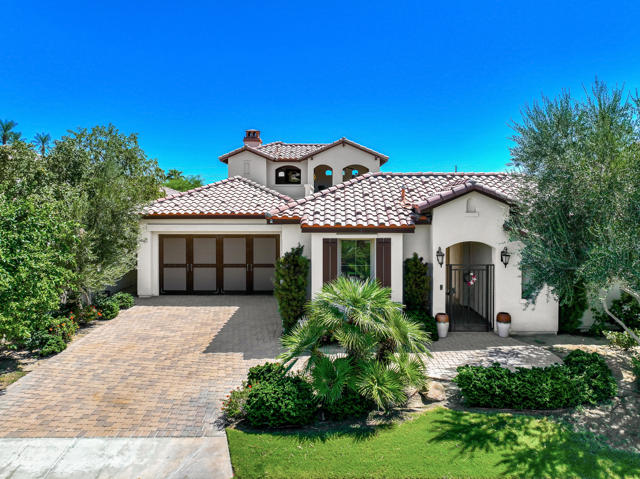 50640 Mandarina, La Quinta CA: https://media.crmls.org/mediaz/dfa3f6c1-2f50-4039-8994-0068192e6dc4.jpg