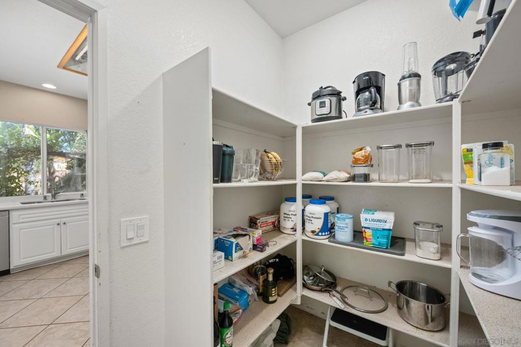 1020 Cima Dr - photo 16