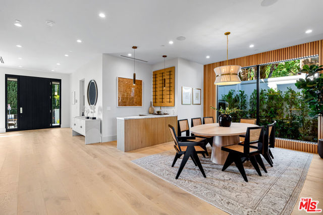 1822 N Vista Street, Los Angeles CA: https://media.crmls.org/mediaz/dfa4bc54-0365-4d24-9ecf-512c7aada71f.jpg
