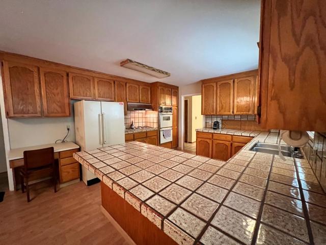 701 Christine Drive, Palo Alto CA: https://media.crmls.org/mediaz/dfa53e88-ab42-4277-ac3b-bd351fc6d206.jpg