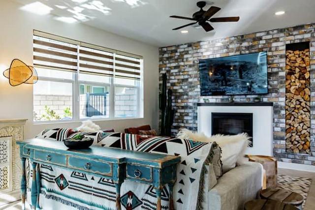 43295 Passagio Lago Way, Indio CA: https://media.crmls.org/mediaz/dfa725e6-b603-42da-8b80-12f246b1f3b5.jpg