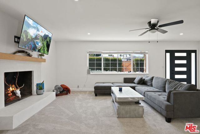 1716 Lodgepole Road, San Marcos CA: https://media.crmls.org/mediaz/dfa8fa1c-1097-4f1c-a8c4-c6a3f19f41c7.jpg