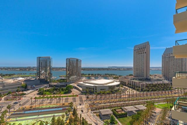 510 1st Ave, San Diego CA: https://media.crmls.org/mediaz/dfaa9ad5-23d2-4ab8-8af7-221afcfd05ce.jpg