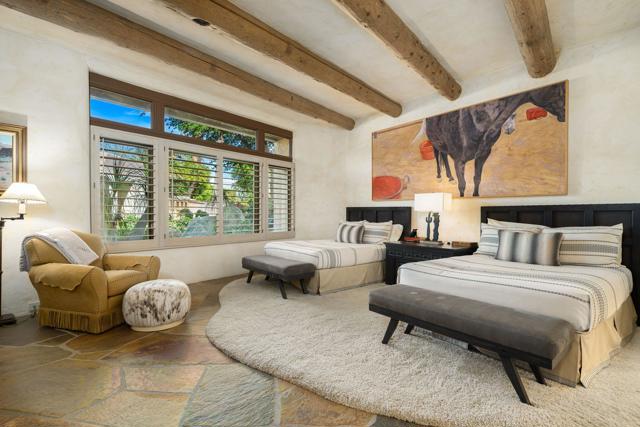 475 S Via Las Palmas, Palm Springs CA: https://media.crmls.org/mediaz/dfabd4ff-00c1-4a07-94f4-460c9d6a5bcc.jpg
