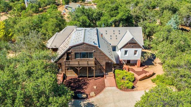 1308 Lakedale Rd, Santa Ysabel CA: https://media.crmls.org/mediaz/dfac5d6a-0d8b-401b-83f5-7ca4c2598ba2.jpg