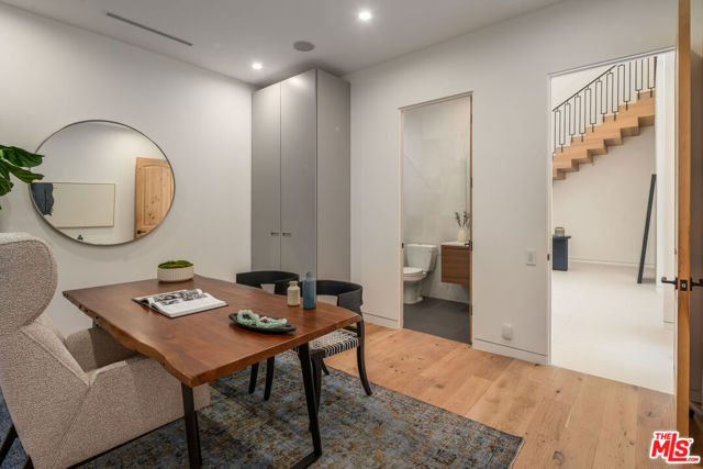 636 N Kilkea Drive, Los Angeles CA: https://media.crmls.org/mediaz/dfad67cb-48a3-4db1-bc13-c454097f546f.jpg