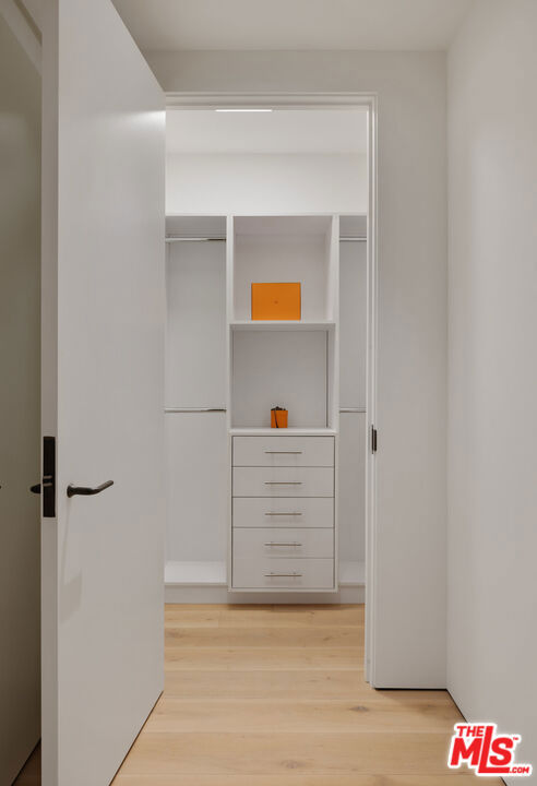 8899 Beverly Boulevard, Los Angeles CA: https://media.crmls.org/mediaz/dfae5bed-d84d-46ec-88f3-d259ee3b9eab.jpg