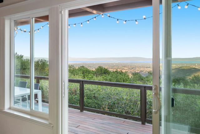 168 Sunrise Drive, Woodside CA: https://media.crmls.org/mediaz/dfaf1173-b8c1-4b5a-a476-9197a05c85a0.jpg