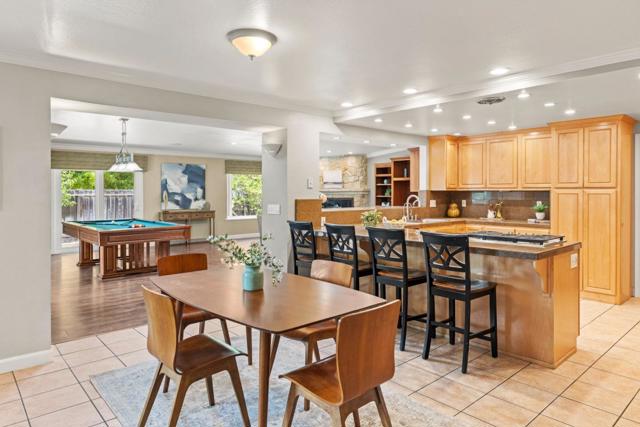 22820 Bravo Place, Salinas CA: https://media.crmls.org/mediaz/dfafcada-6af2-4658-9d06-f8cbf461888d.jpg