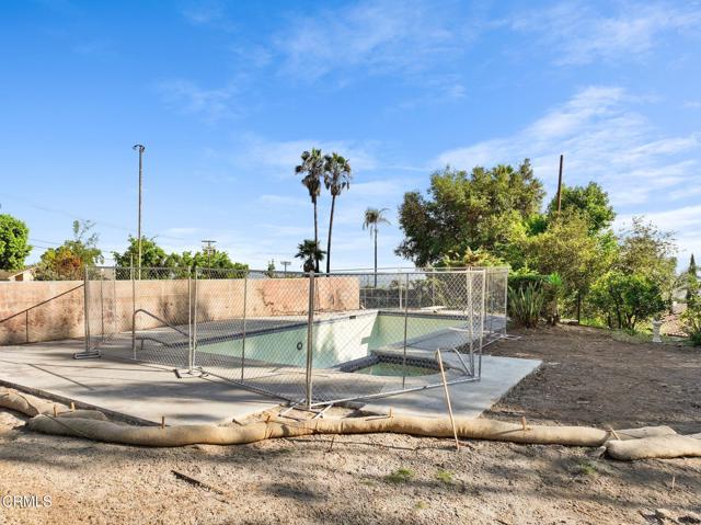 3680 Startouch Drive, Pasadena CA: https://media.crmls.org/mediaz/dfafd852-22d8-4221-97c6-5493921652c4.jpg