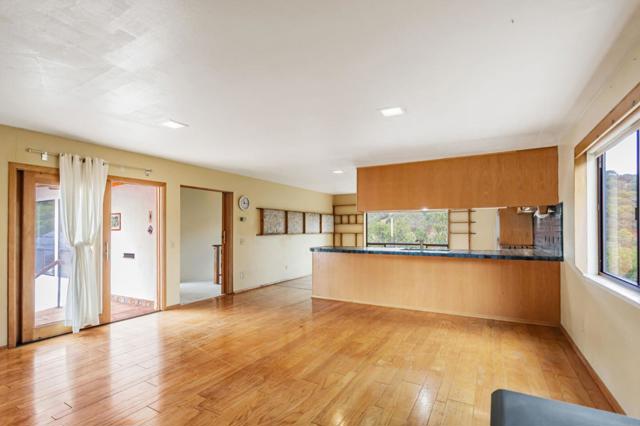105 Laureles Grade, Salinas CA: https://media.crmls.org/mediaz/dfaff051-1919-426a-94b4-aee654adb924.jpg