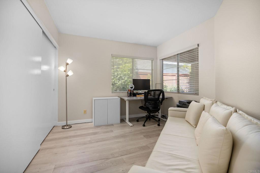4668 Calle Del Greco - photo 19