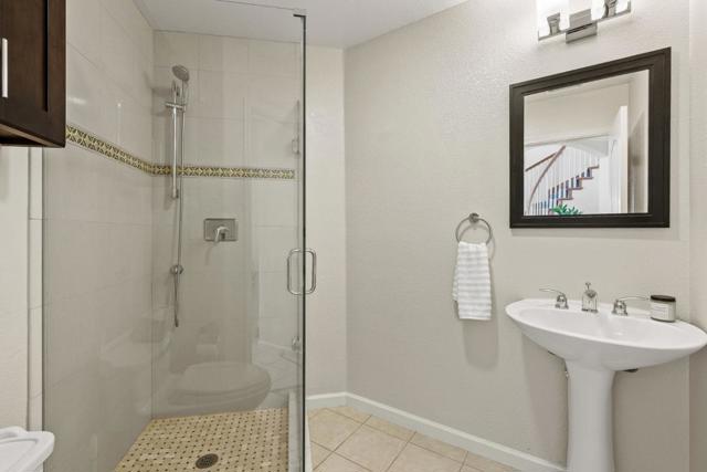 986 Governors Bay Drive, Redwood City CA: https://media.crmls.org/mediaz/dfb04165-1aeb-4ada-a1e2-e66be5d948a0.jpg