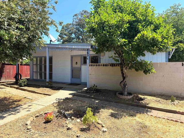 865 Old Canyon Road, Fremont CA: https://media.crmls.org/mediaz/dfb24224-f064-40b1-b055-d416cc7bc780.jpg