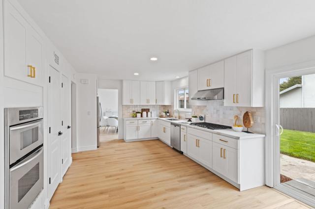 Image 11 of 30 For 2555 Donegal Avenue