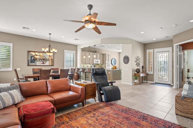 80166 Avenida Aliso, Indio CA: https://media.crmls.org/mediaz/dfb692ef-a1e7-46cb-86ef-4833775f25db.jpg