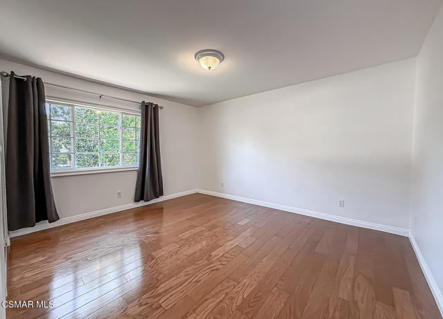 1646 Swansea Place, Westlake Village CA: https://media.crmls.org/mediaz/dfb6e15e-a5c8-4ab2-80c4-77f51146f735.jpg