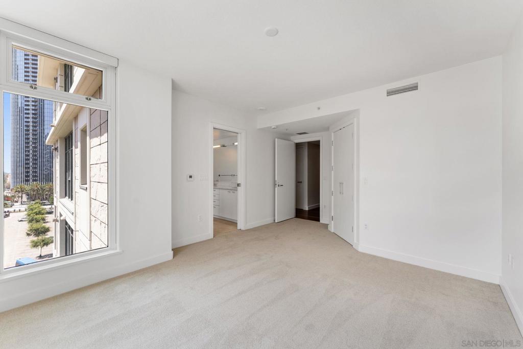 1199 Pacific Hwy - photo 19