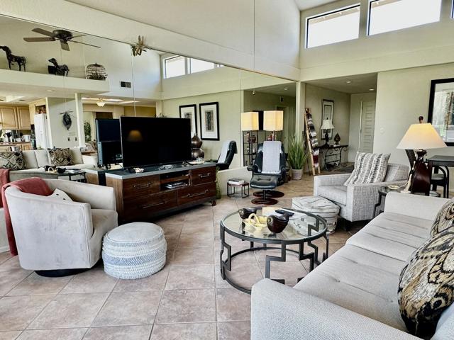 138 Gran, Palm Desert CA: https://media.crmls.org/mediaz/dfb89b6f-44cc-4f44-a339-dc030c033ea7.jpg