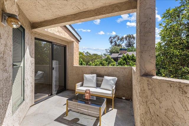 9755 Mesa Springs Way, San Diego CA: https://media.crmls.org/mediaz/dfb9dd27-115c-4e03-b15e-911b0b7c8c10.jpg