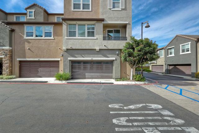 1801 Clare Ln, San Diego CA: https://media.crmls.org/mediaz/dfba2369-249f-4c56-bf67-973be6e7c642.jpg