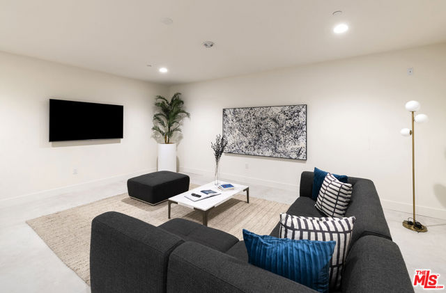 3651 Regal Place, Los Angeles CA: https://media.crmls.org/mediaz/dfba67be-8200-4ee5-a3ff-2184713ce067.jpg