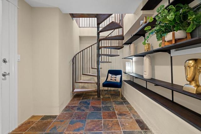 460 San Bruno Avenue, Brisbane CA: https://media.crmls.org/mediaz/dfbae3ab-4843-418f-8ca7-aa4d6c3896d5.jpg