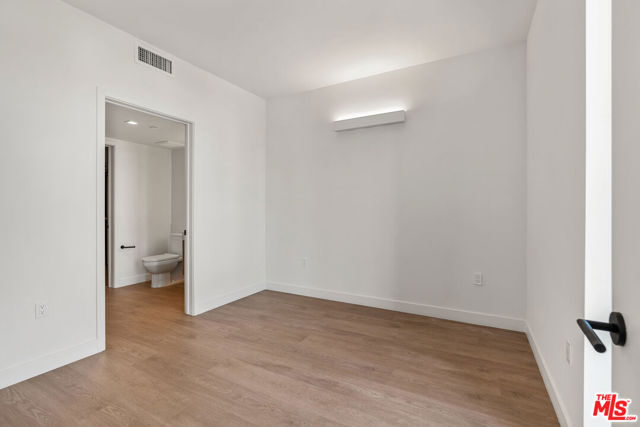 10700 Tabor Street, Los Angeles CA: https://media.crmls.org/mediaz/dfbafca5-8b09-4a26-9816-255ea02f52f8.jpg