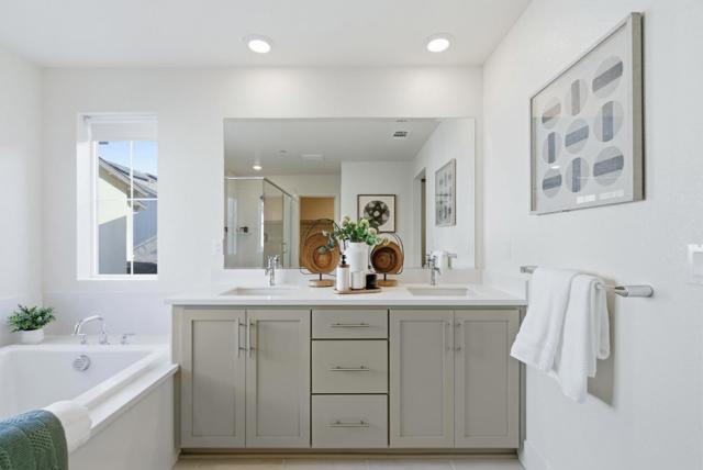 9065 Tallship Way, Newark CA: https://media.crmls.org/mediaz/dfbb3096-749b-4020-9b01-ba278cc0c291.jpg