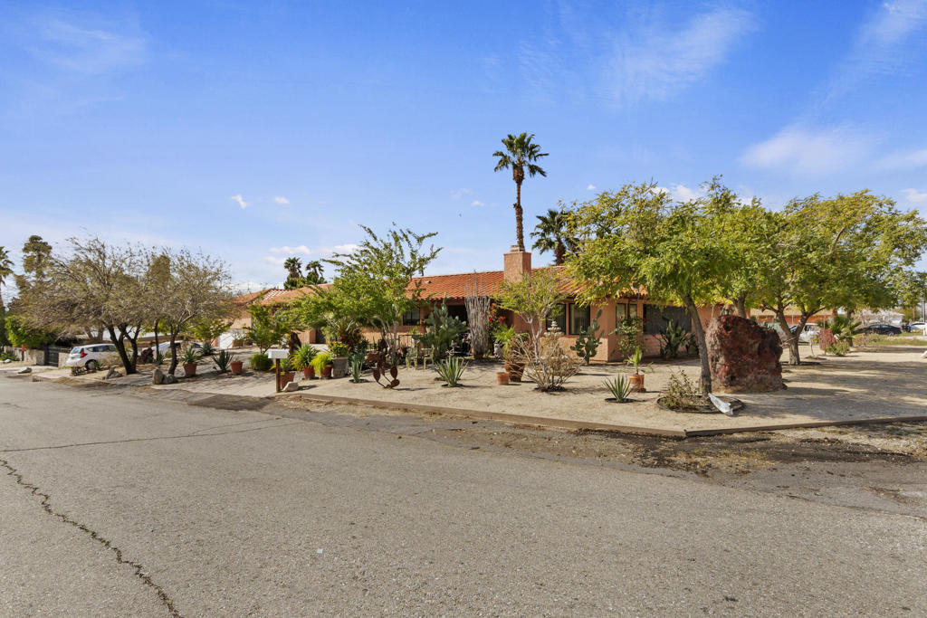 12155 Ocotillo Road, Desert Hot Springs, CA 92240