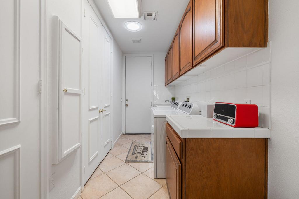 MLS #219123823DA img 26