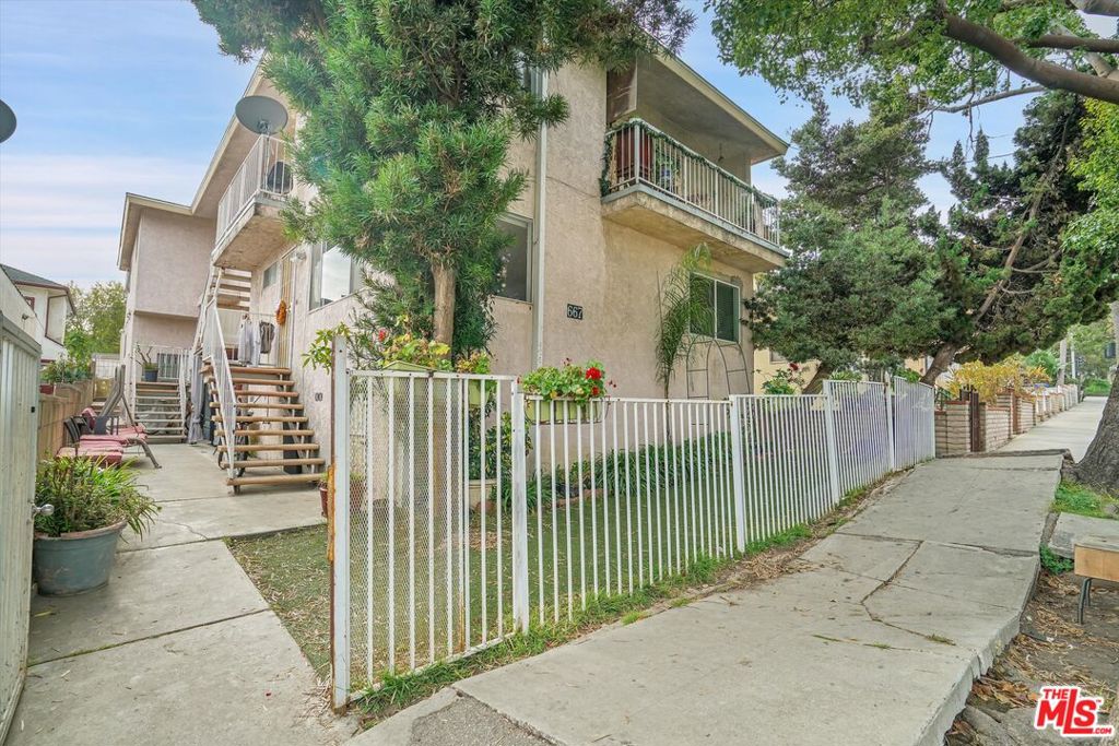 Multifamily at 667 W 22nd Street