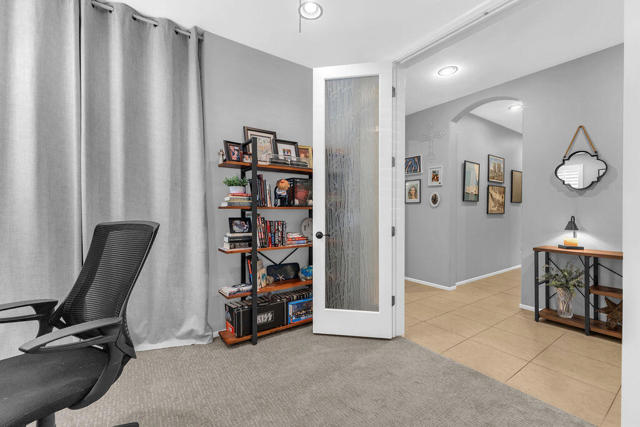 83881 Festivo Court, Indio CA: https://media.crmls.org/mediaz/dfbdb4c5-7225-4f41-bdef-950e3b3a4e75.jpg