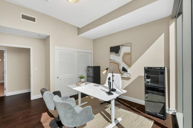 38 N Almaden Boulevard, San Jose CA: https://media.crmls.org/mediaz/dfbe6aa1-6417-44cb-96f5-a5273ff7212b.jpg