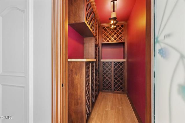 Detail Gallery Image 19 of 73 For 3263 New York Dr, Pasadena,  CA 91107 - 7 Beds | 5/1 Baths