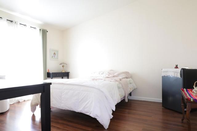 1220 Tasman Drive, Sunnyvale CA: https://media.crmls.org/mediaz/dfbfa424-65b7-4e9a-ba1e-3fffc87abb8b.jpg