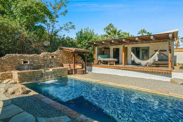 71607 Sahara Road, Rancho Mirage CA: https://media.crmls.org/mediaz/dfc0174a-00bf-4ed1-88e5-ab022829c322.jpg