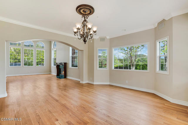 Image 8 of 59 For 1451 Pathfinder Avenue