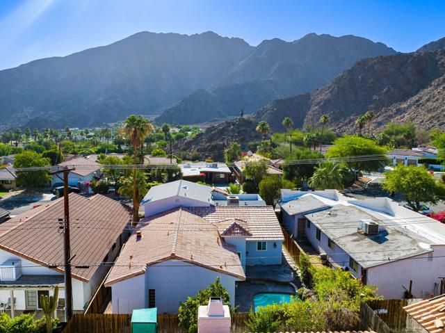 53967 Avenida Navarro, La Quinta CA: https://media.crmls.org/mediaz/dfc191c6-2222-4f34-adfd-ff1e00eda570.jpg