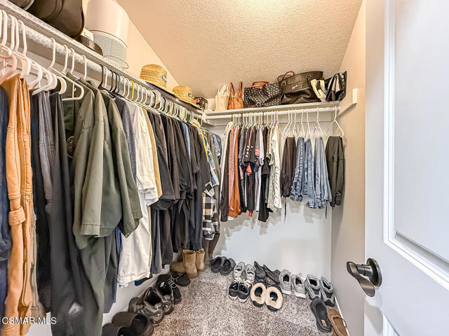 2439 N Lita Place, Simi Valley CA: https://media.crmls.org/mediaz/dfc1b679-ae0a-4e4e-93cd-387dfb385da0.jpg