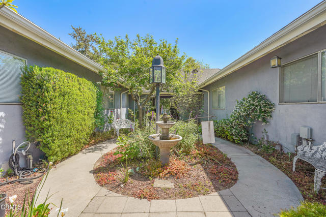 Image 3 of 21 For 463 Mariposa Avenue