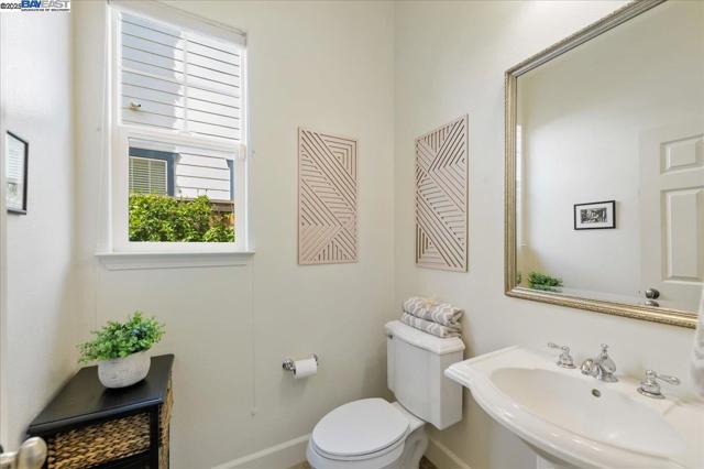 3043 Picholine Dr, Livermore CA: https://media.crmls.org/mediaz/dfc3e27d-2aae-44b1-ba5b-5af540b54e54.jpg